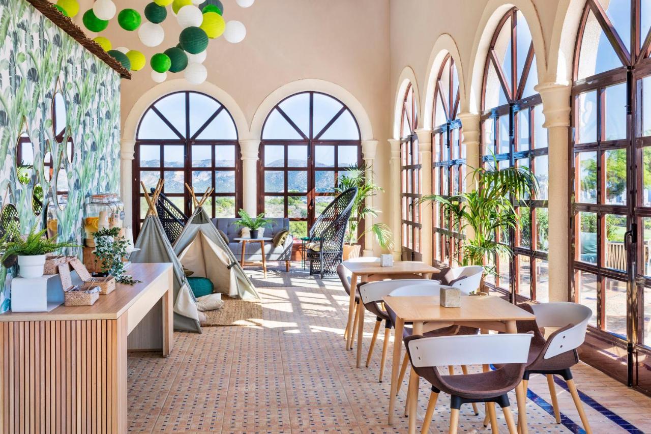 The Level At Melia Villaitana (Adults Only) Бенидорм Екстериор снимка