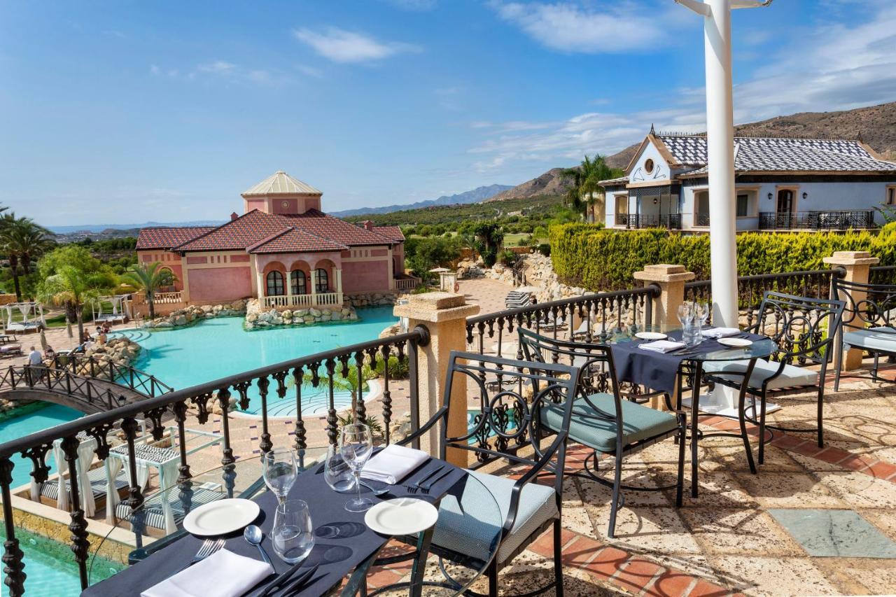 The Level At Melia Villaitana (Adults Only) Бенидорм Екстериор снимка